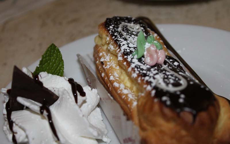 Eclair